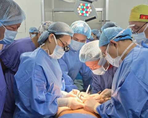 Lần đầu tiên Việt Nam thực hiện thành công ca ghép dương vật từ người cho chết não