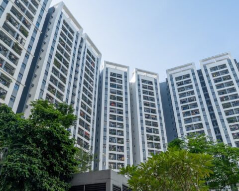 Thị trường BĐS đang chứng kiến một sự thay đổi chưa từng có: 45% người mua nhà hỏi AI trước khi xuống tiền