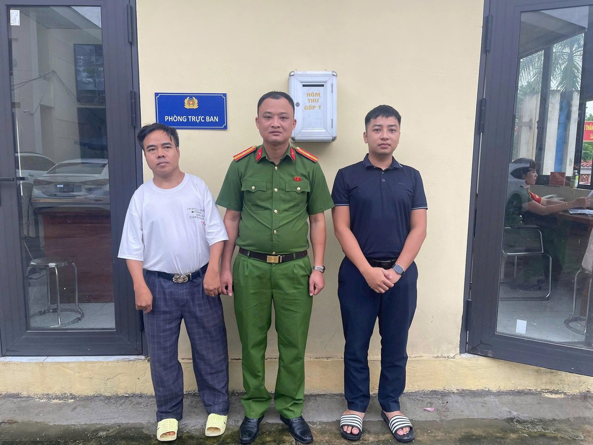 Công an yêu cầu người dân chủ động đến cơ quan chức năng khai báo giao dịch chuyển khoản trong trường hợp sau