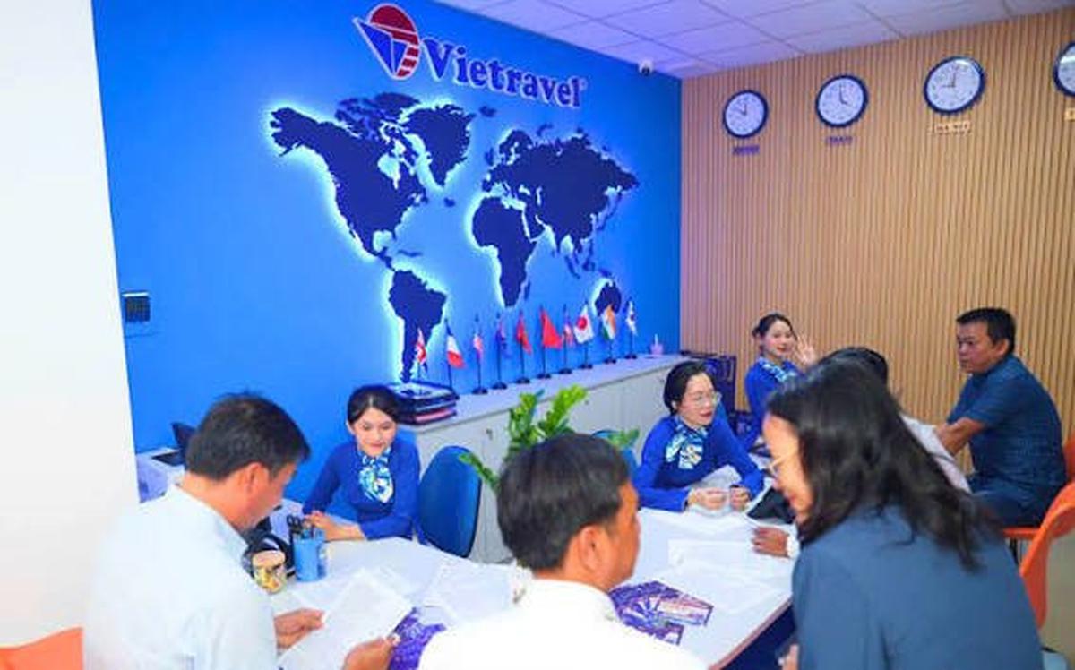 Vietravel (VTR) bị phạt 295 triệu đồng vì hàng loạt vi phạm công bố thông tin và giao dịch với bên liên quan