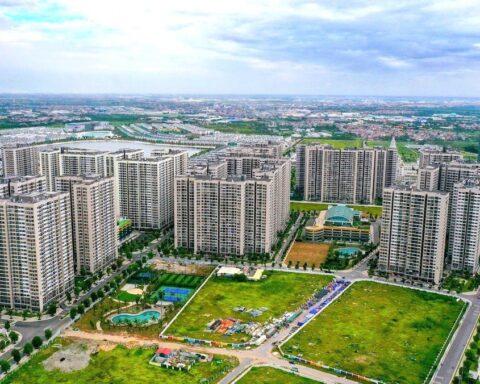Loạt “ông lớn” Masterise Homes, MIK Group… trong cuộc đua “bung hàng”