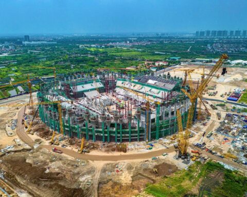 Siêu sân vận động lớn thứ hai Việt Nam sắp lắp đặt hệ mái vòm đóng mở tự động đầu tiên cả nước: Khủng cỡ nào?
