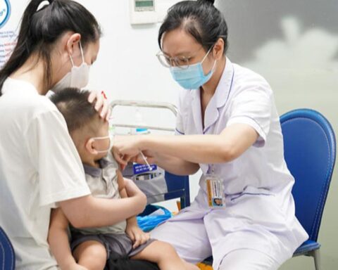 Trẻ mắc cúm B có nguy hiểm không và những biến chứng thường gặp
