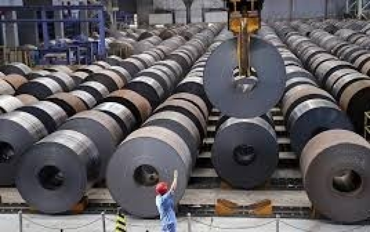 Khối ngoại tiếp tục giải ngân vào cổ phiếu Hòa Phát sau báo cáo lợi nhuận nửa đầu năm