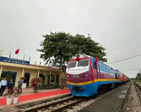 Đề xuất cơ chế làm dự án thương mại, văn phòng tại ga đường sắt