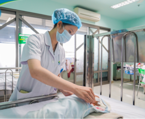 Trẻ dưới 2 tuổi mắc cúm B cảnh giác nguy cơ biến chứng nặng