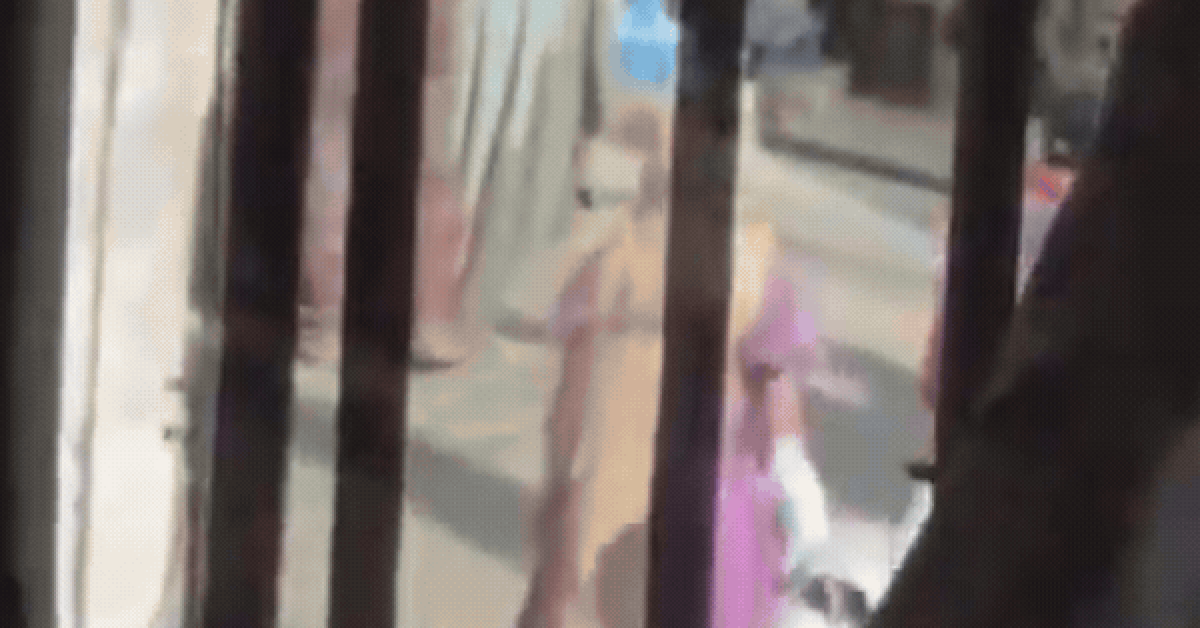 Ai quên gấp truyện cổ tích để công chúa lạc ra ngoài: Visual đỉnh cao diễm lệ, nhìn mái tóc ghen tị vô cùng