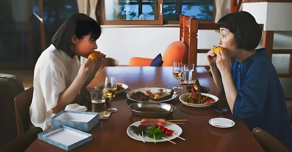 Gia đình có nền nếp tốt thường có 3 quy tắc này trong bữa cơm