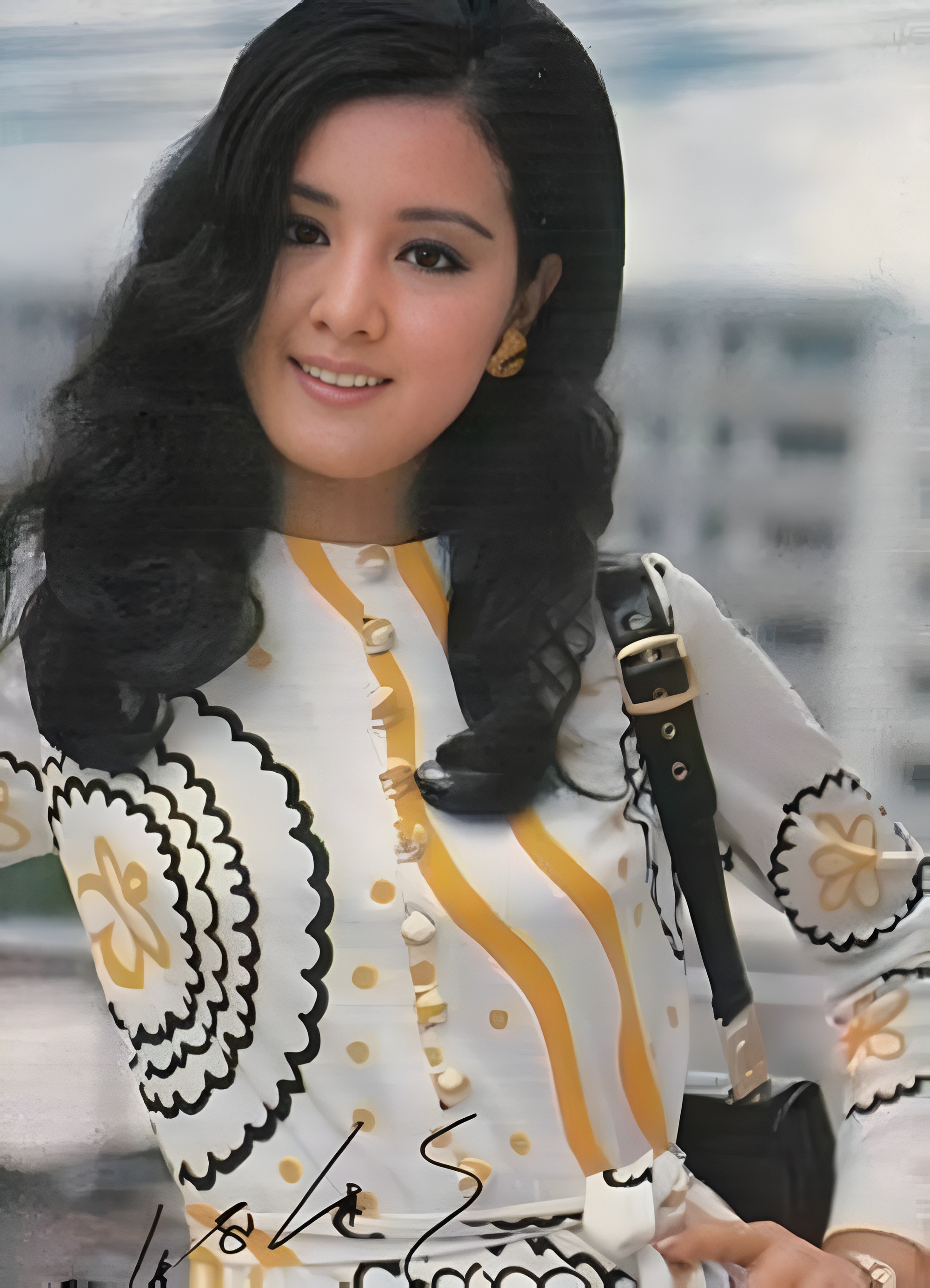 Cao tay như sao nữ đình đám, nhẫn nhịn nhiều năm rồi giành quyền kiểm soát tài sản, con riêng của chồng không được chia phần- Ảnh 1.