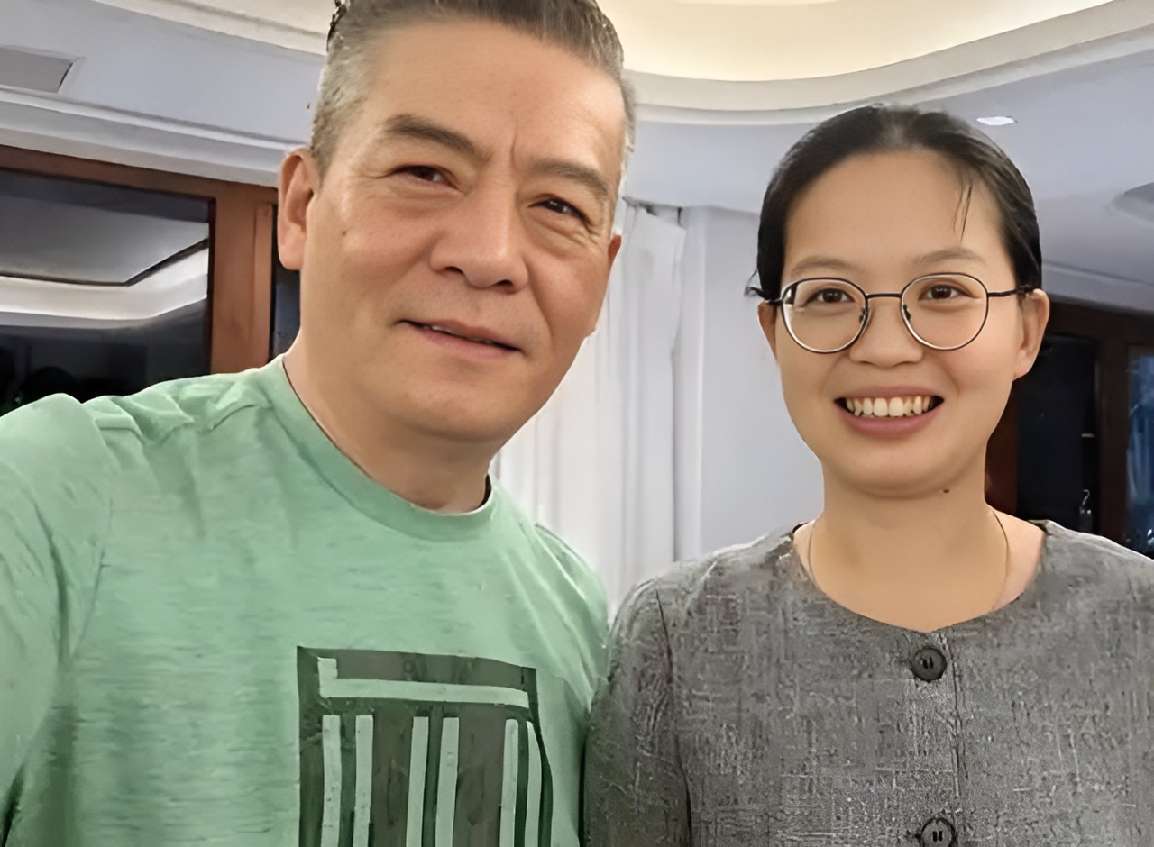 Đóng phản diện quá đạt, nam diễn viên 57 tuổi mới cưới được vợ vì ai cũng... sợ- Ảnh 5.