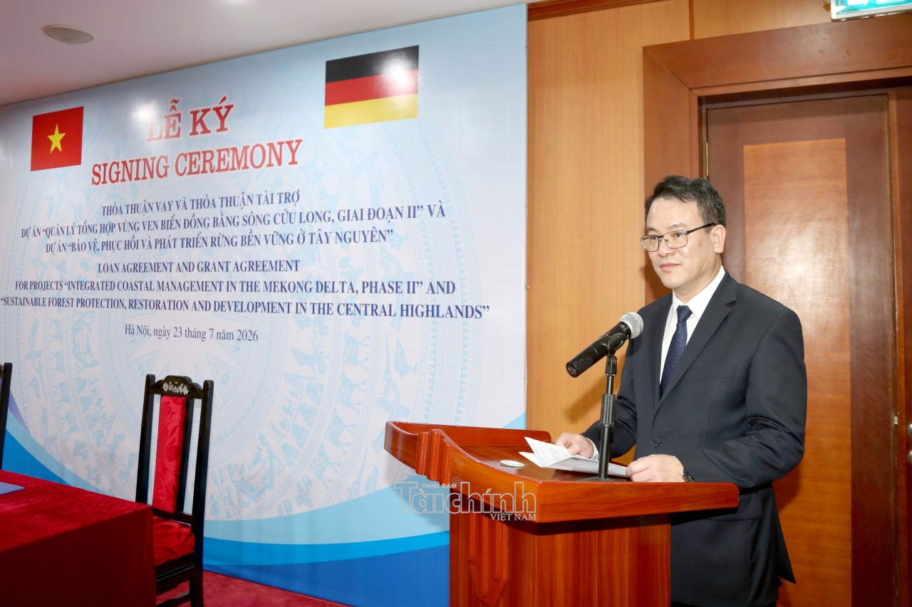 Bộ Tài chính và KfW ký thỏa thuận vay và viện trợ hơn 60 triệu EUR cho 2 dự án ứng phó biến đổi khí hậu và bảo vệ rừng Bộ Tài chính và KfW ký thỏa thuận vay và viện trợ hơn 60 triệu EUR cho 2 dự án ứng phó biến đổi khí hậu và bảo vệ rừng