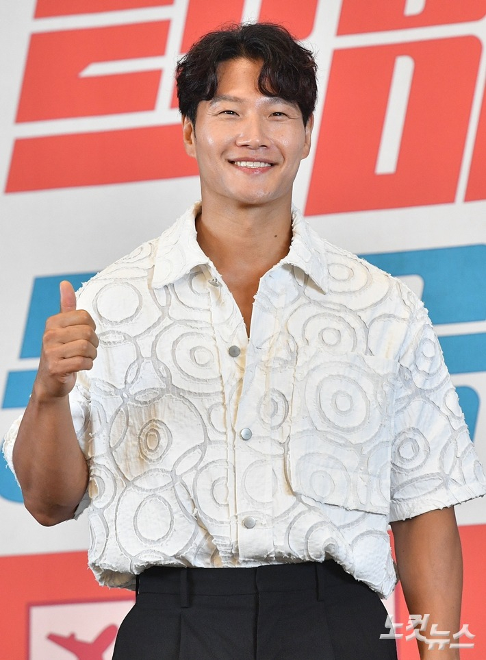 Bóc trần hôn nhân của Kim Jong Kook và vợ CEO kém 11 tuổi, chuyện diễn ra trong đêm tân hôn khiến ai cũng ôm đầu bất lực- Ảnh 3.