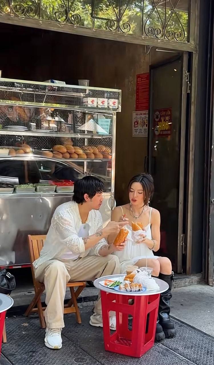 Ẩm thực Việt đang làm khuynh đảo nước Mỹ: Liều thuốc giảm đau cho chứng nhớ nhà vô tình khiến khách Tây xếp hàng mê mẩn - Ảnh 25.