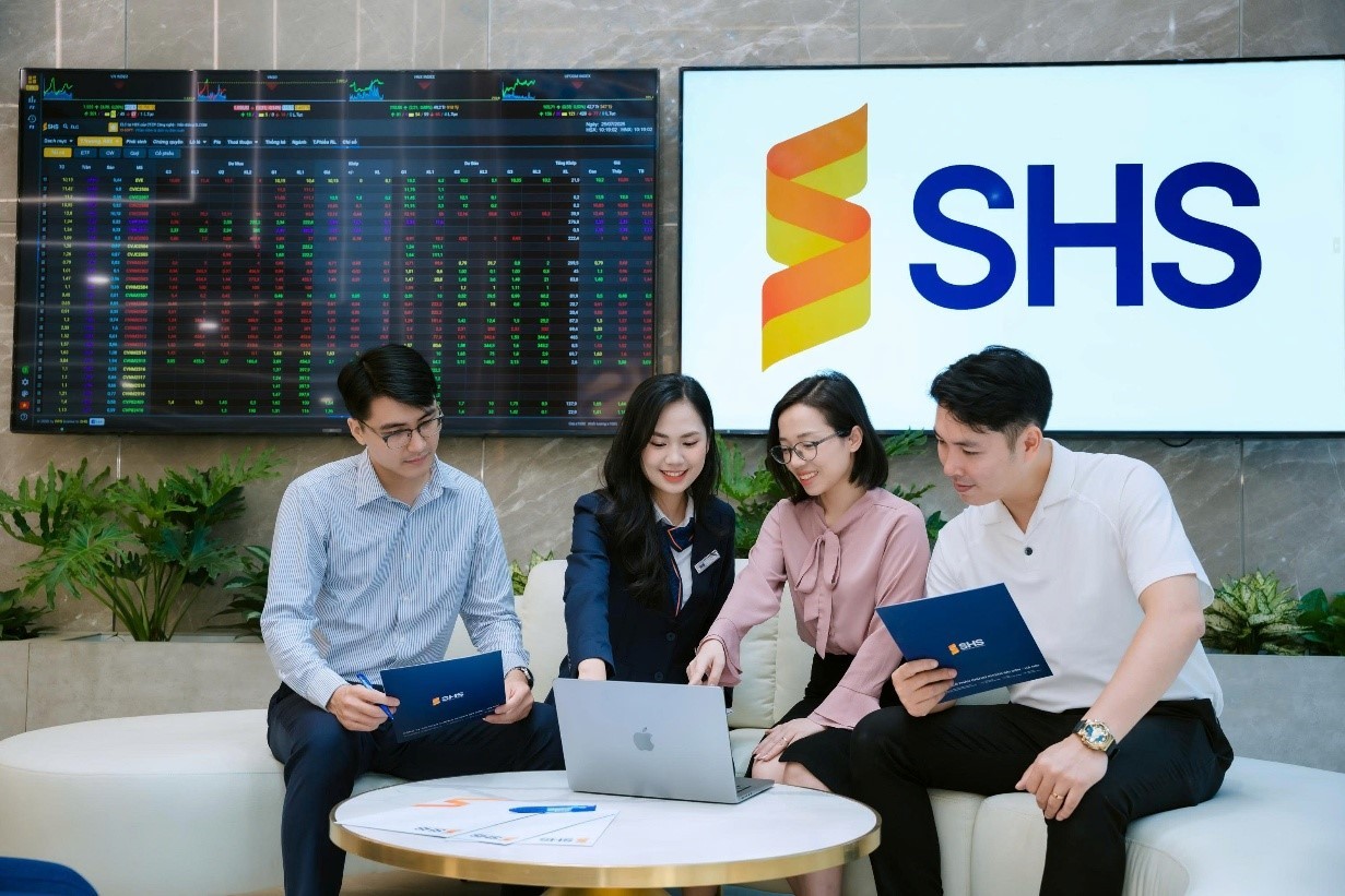 SHS ba năm liên tiếp được vinh danh “Nơi làm việc tốt nhất châu Á”: Con người là nền tảng của chiến lược phát triển bền vững SHS ba năm liên tiếp được vinh danh “Nơi làm việc tốt nhất châu Á”: Con người là nền tảng của chiến lược phát triển bền vững