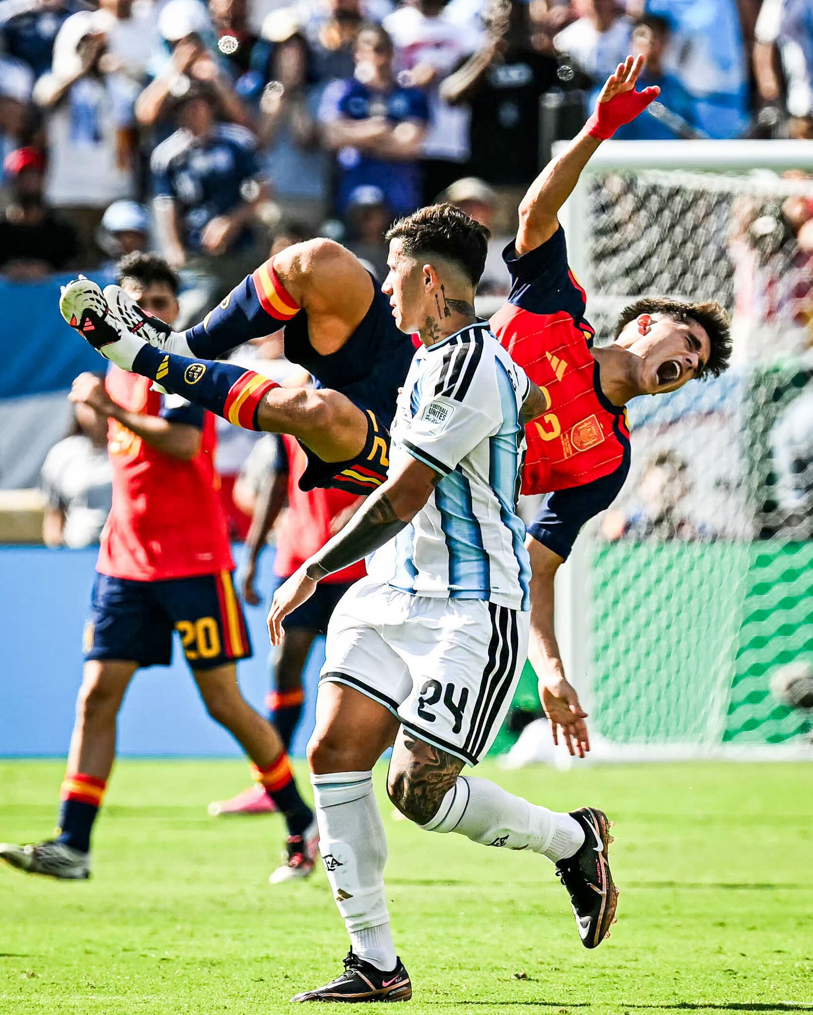 Argentina của Messi thua trận chung kết World Cup theo cách toàn diện nhất - Ảnh 4.