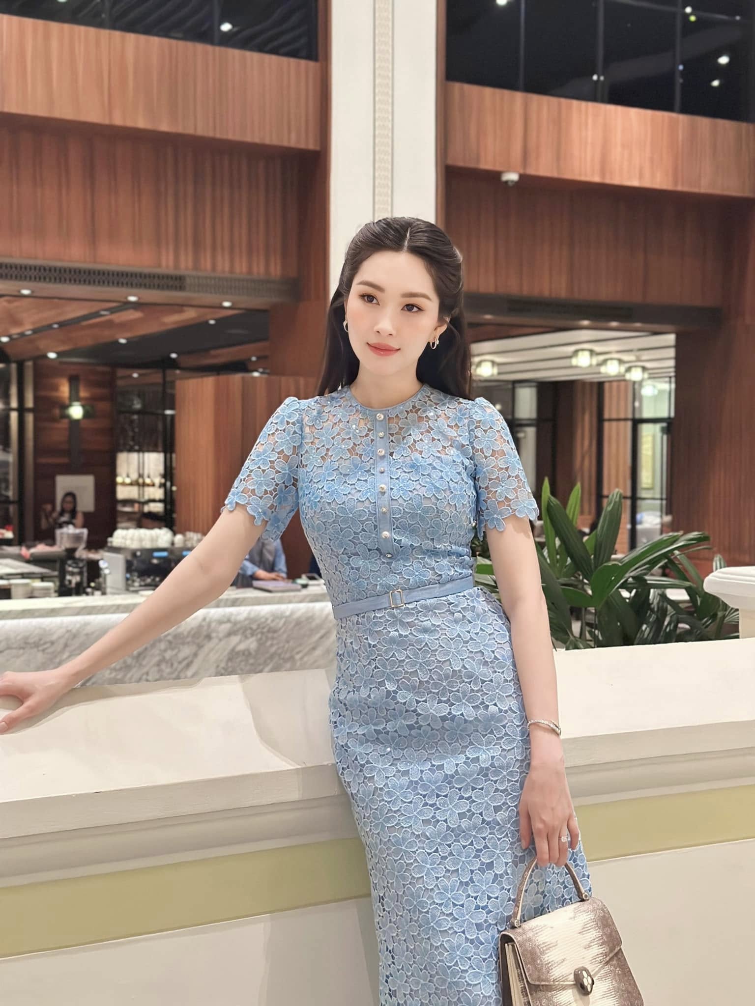 Cô gái người miền Tây kết hôn với Tổng giám đốc tập đoàn bất động sản, sống sung sướng trong penthouse ở phường Bến Nghé- Ảnh 4.