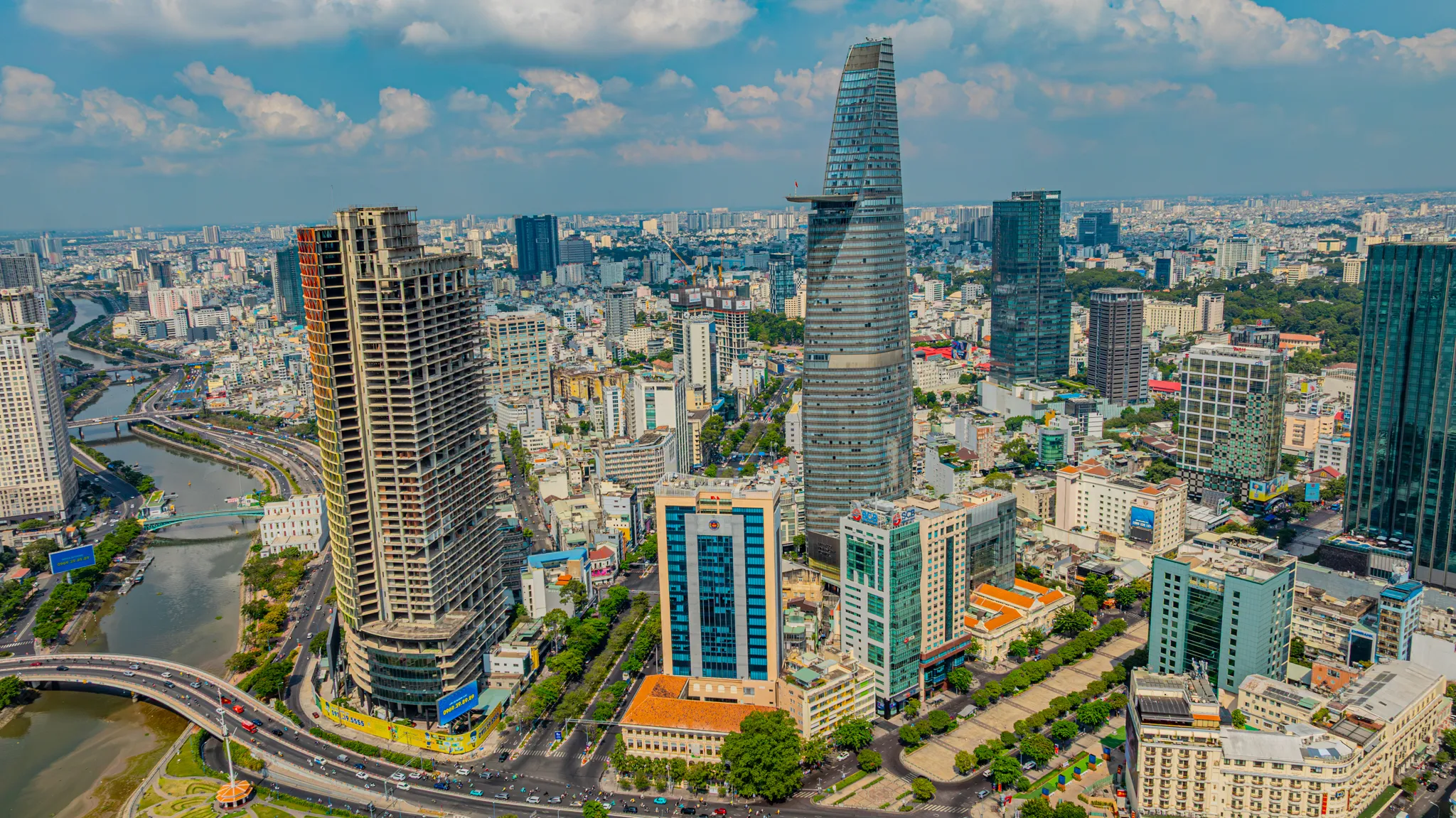 TP.HCM có chỉ đạo mới với loạt dự án liên quan đến Tập đoàn Vạn Thịnh Phát của bà Trương Mỹ Lan- Ảnh 1.