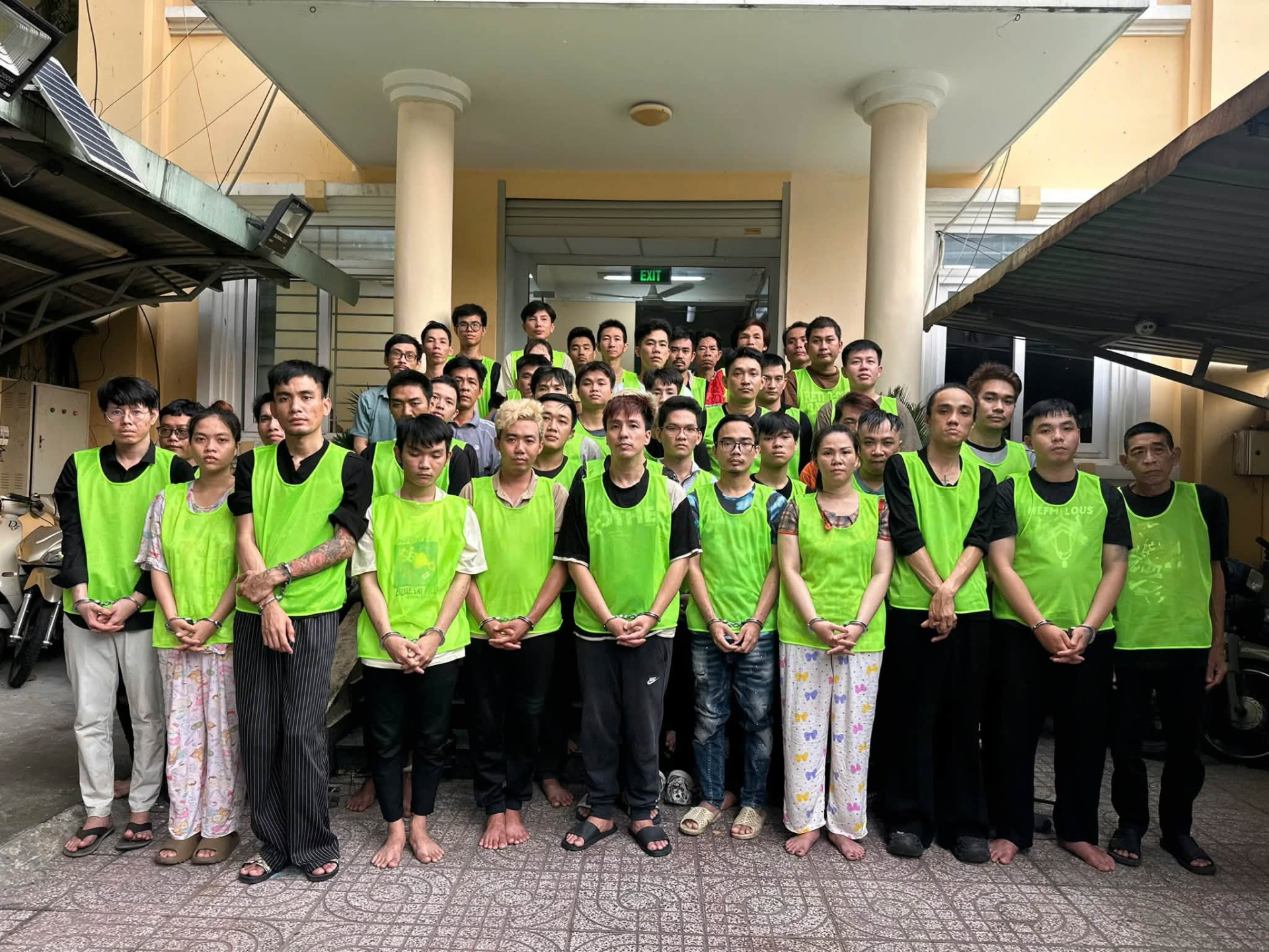 Hình ảnh ca sĩ Tăng Nhật Tuệ thời điểm bị bắt trong đường dây ma túy 48 người- Ảnh 3.