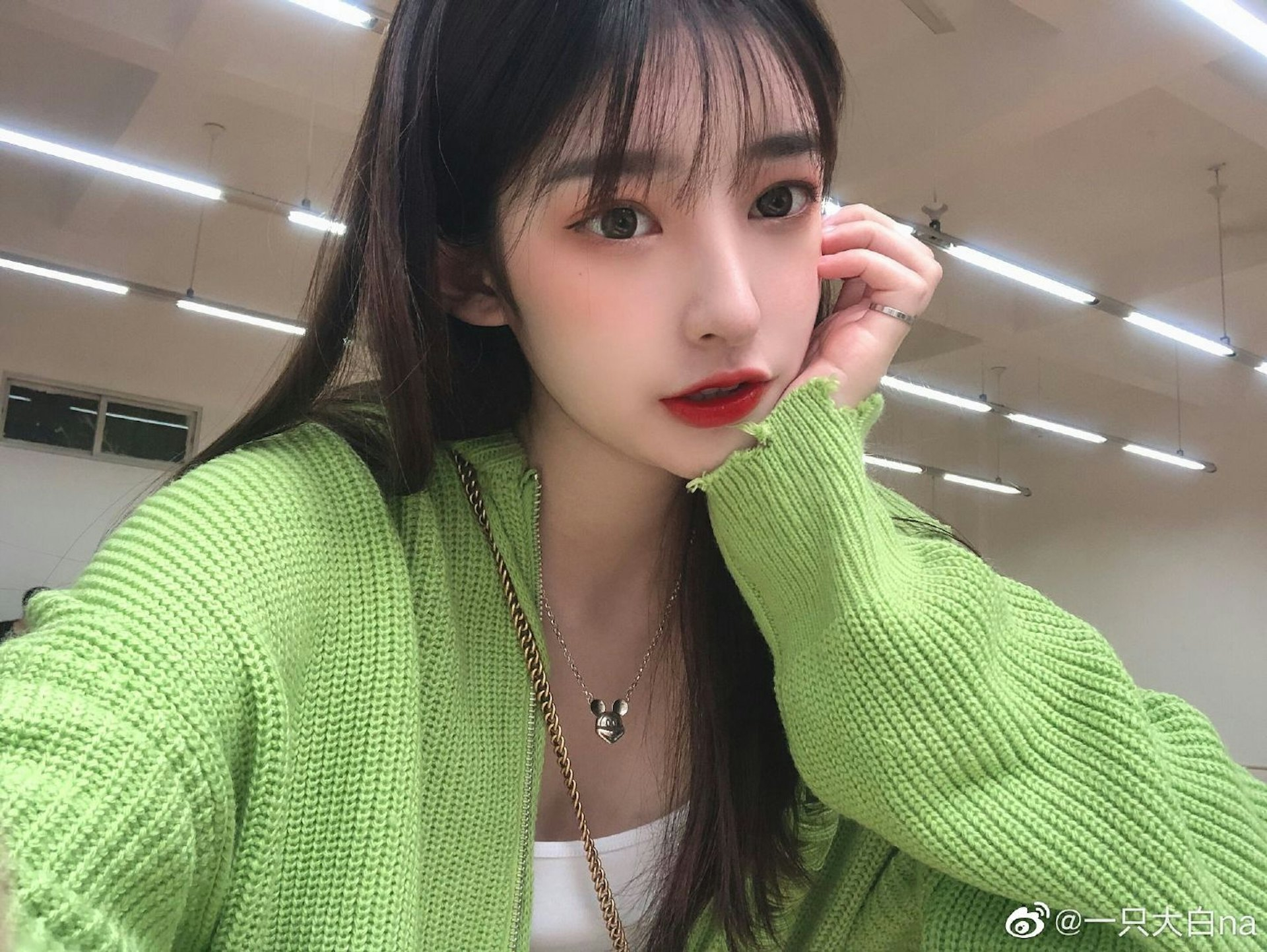 Nàng thơ gen Z bị vứt bỏ sau khi sinh con bít cửa hàn gắn với thiếu gia, đàng trai đã có tình mới- Ảnh 1.