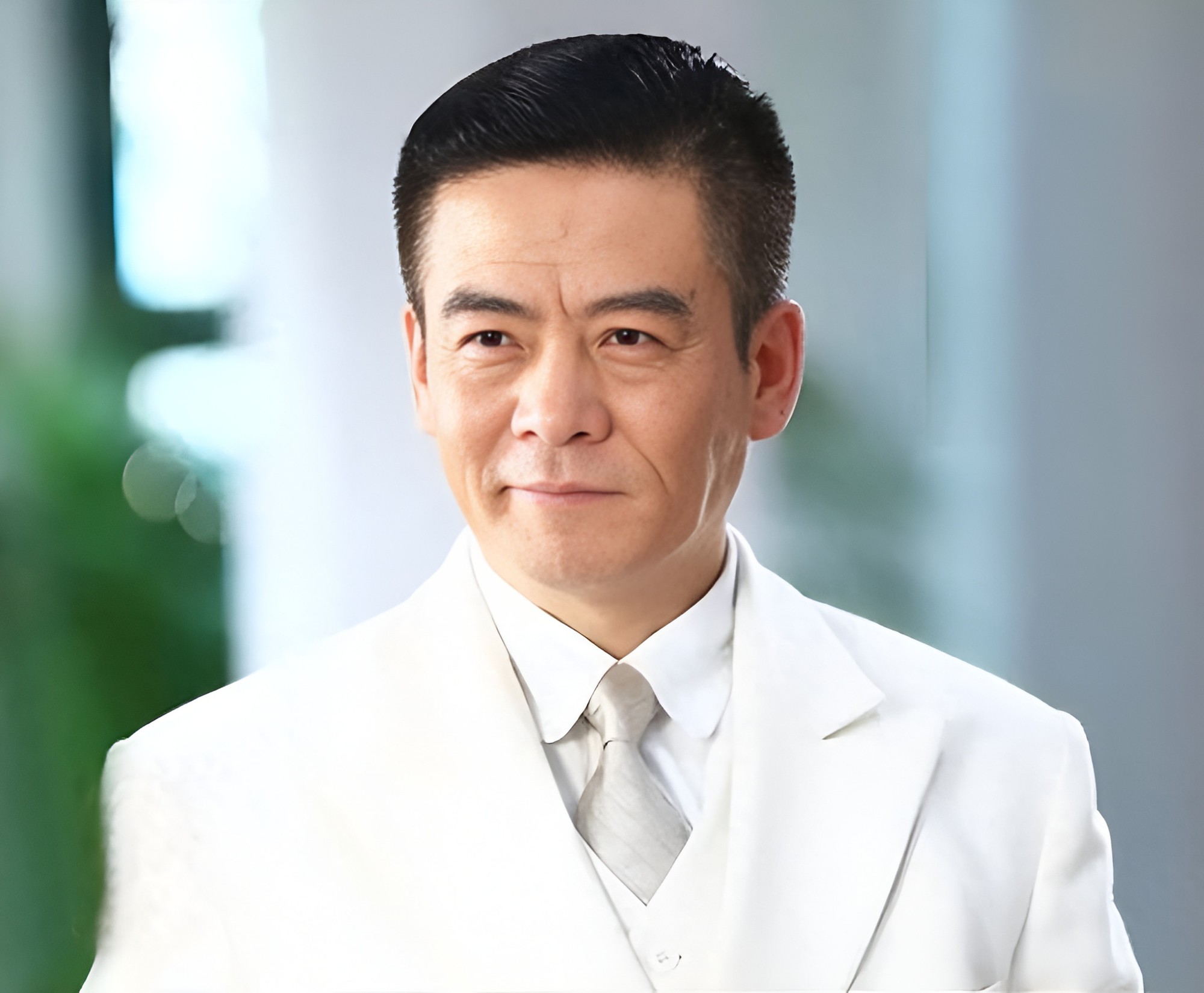 Đóng phản diện quá đạt, nam diễn viên 57 tuổi mới cưới được vợ vì ai cũng... sợ- Ảnh 4.