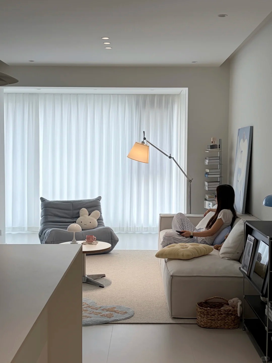 Căn hộ tối giản của cặp đôi 30 tuổi: Dành hẳn nửa năm làm nhà, chỉ tốn 388 triệu đồng nhưng đích thị là “Dream House” - Ảnh 1.