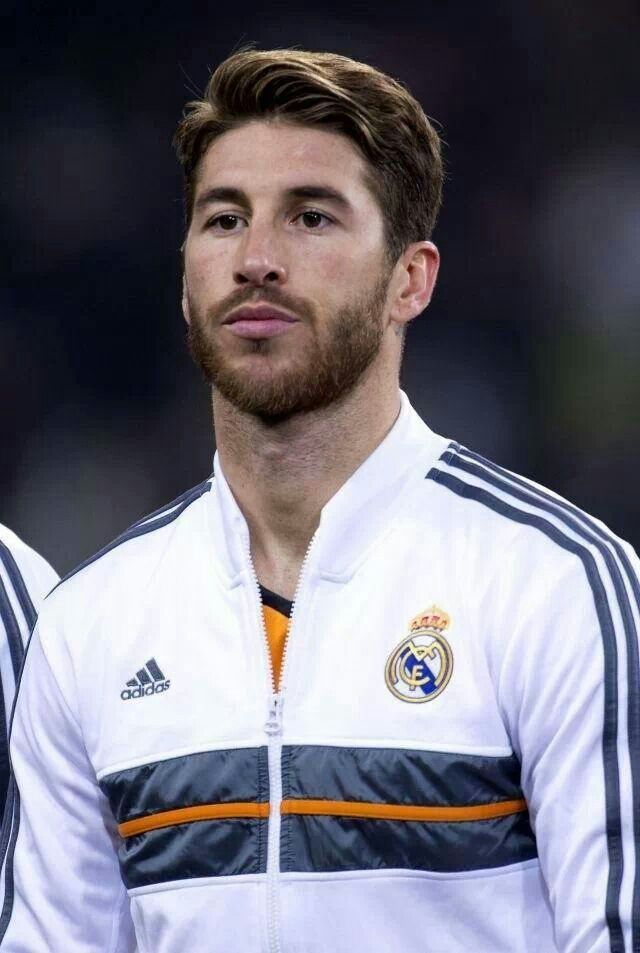 Ferrari cũ vẫn là Ferrari, Sergio Ramos có 40 tuổi vẫn nét- Ảnh 8.