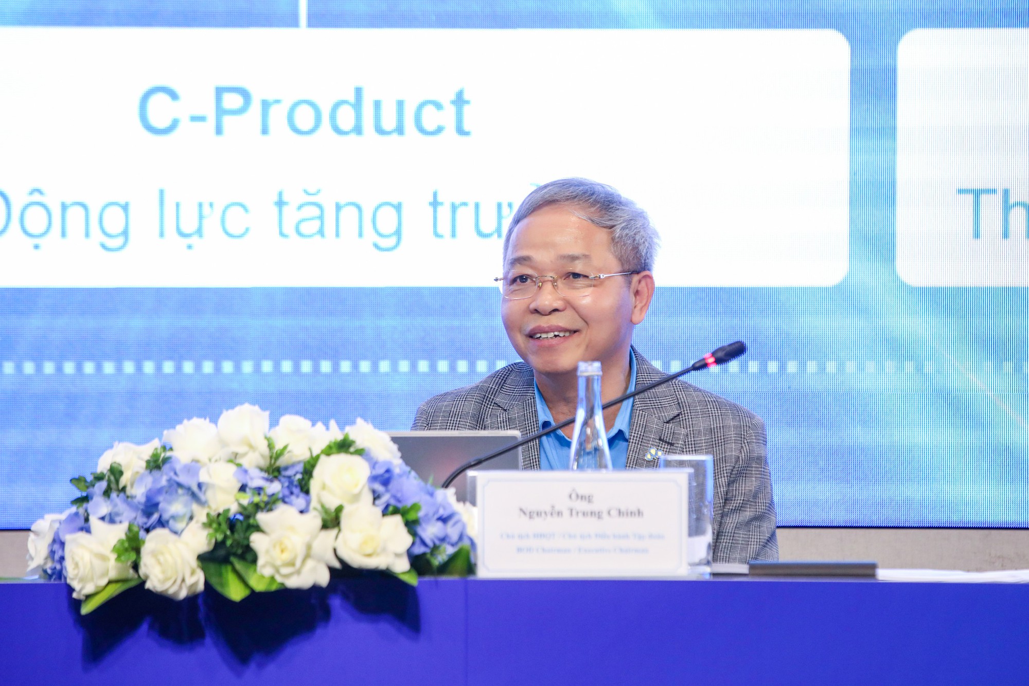 CMC vượt 111% kế hoạch lợi nhuận, tăng tốc AI-X cho giai đoạn phát triển mới - Ảnh 1.