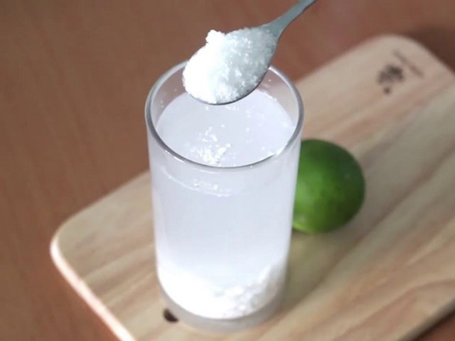 Pha bột sắn bằng nước nóng hay nước lạnh mới là đúng? Giật mình biết đáp án- Ảnh 1.