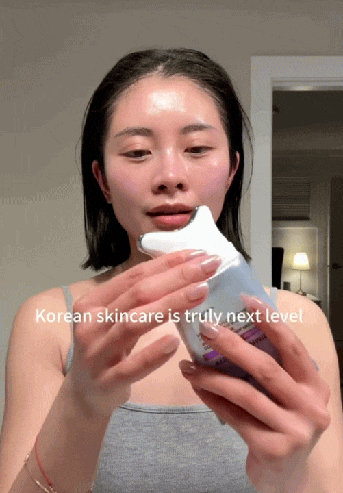 51 tuổi vẫn giữ làn da căng mịn nhờ tuýp retinol "2in1": Trẻ hóa da kết hợp massage cải thiện độ ăn chắc- Ảnh 20.