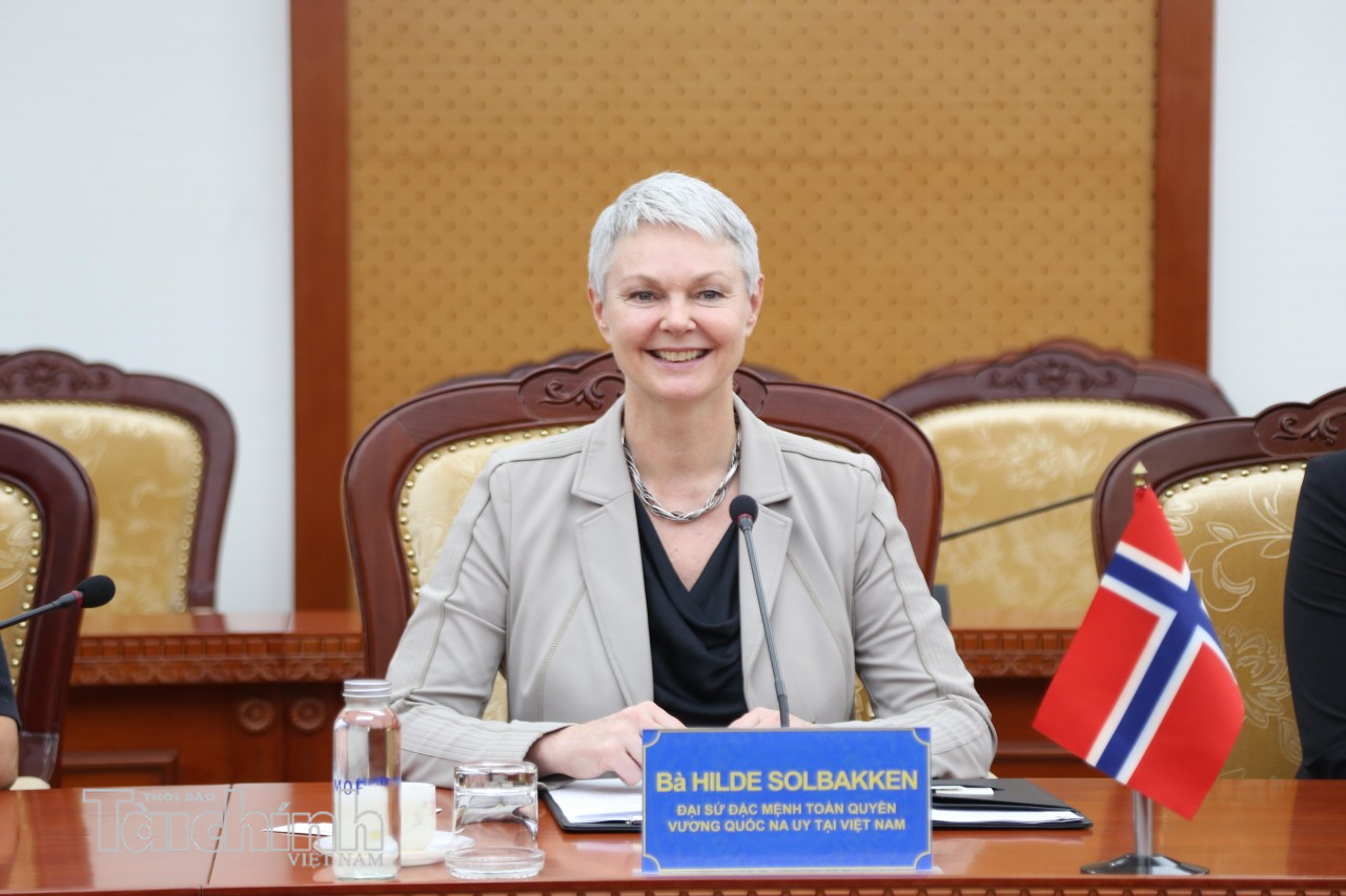 Thứ trưởng Trần Quốc Phương tiếp Đại sứ Nauy Hilde Solbakken nhân dịp Đại sứ kết thúc nhiệm kỳ tại Việt Nam