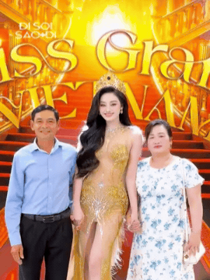 Thảm đỏ Chung kết Miss Grand Vietnam: Kỳ Duyên - Thiên Ân ôm nhau tình tứ, Thanh Thuỷ quá slay!- Ảnh 3.