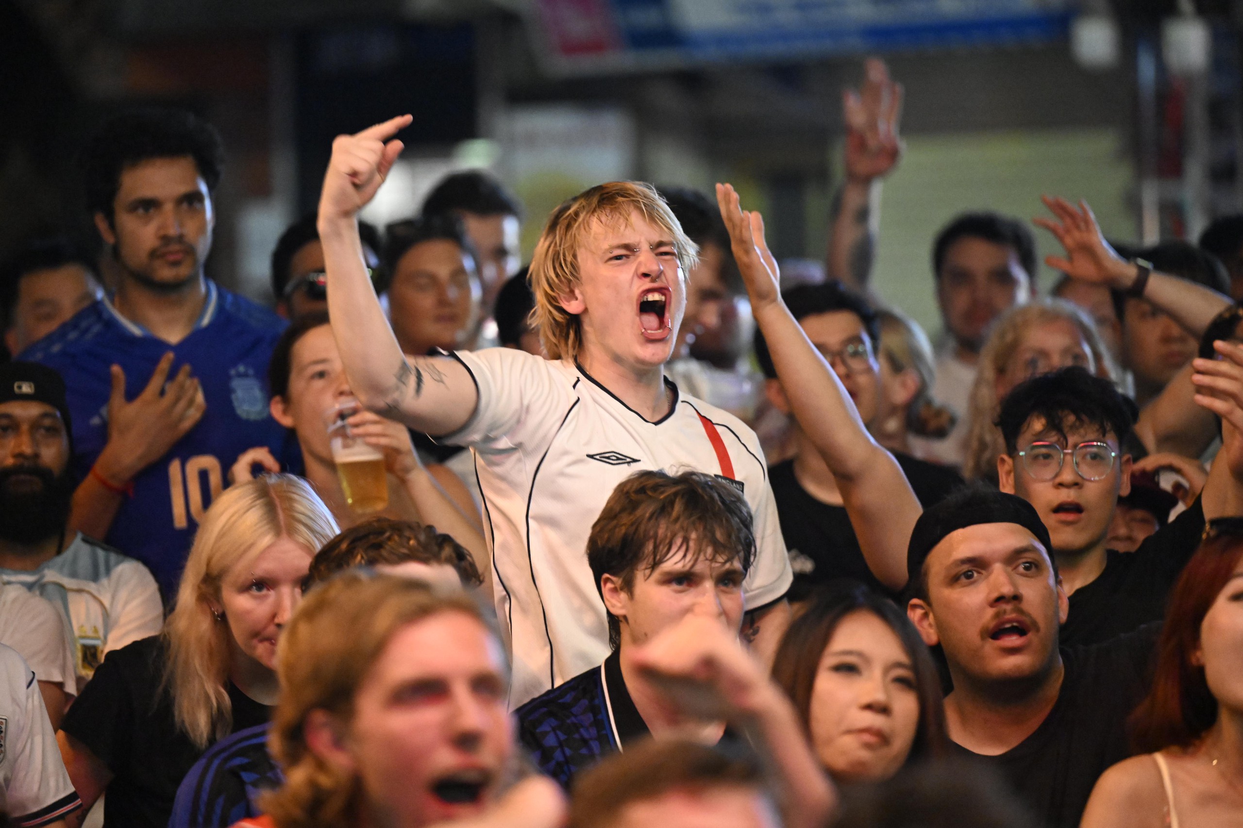 Màn ngược dòng khó tin của Argentina khiến fan như nổ tung: "Quá cảm xúc!" - Ảnh 47.