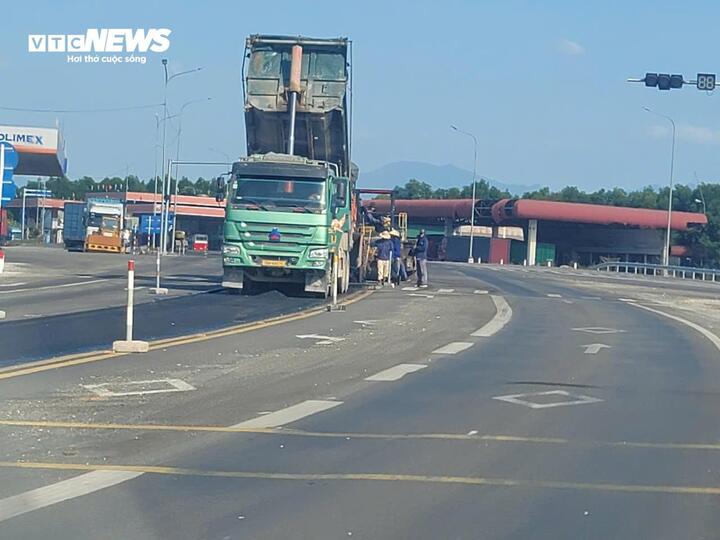 Cận cảnh dự án đường gần 1,4km hơn 100 tỷ chưa bàn giao đã lún ở Huế- Ảnh 11.