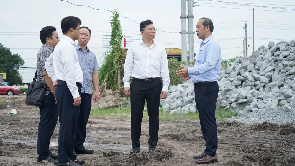 Yêu cầu bàn giao toàn bộ mặt bằng cao tốc TPHCM - Chơn Thành trước ngày 30-9- Ảnh 2.