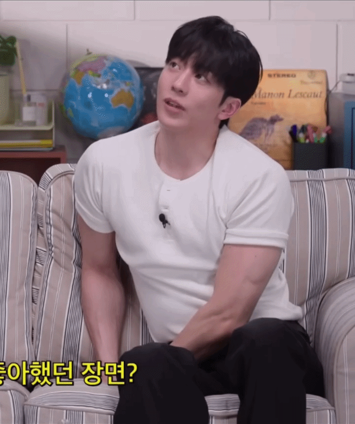 Nam Joo Hyuk trở lại với phim hot toàn cầu: Xứng danh "chàng thơ" khiến Dior mê không dứt, từ mặt đến body đều hoàn hảo- Ảnh 9.