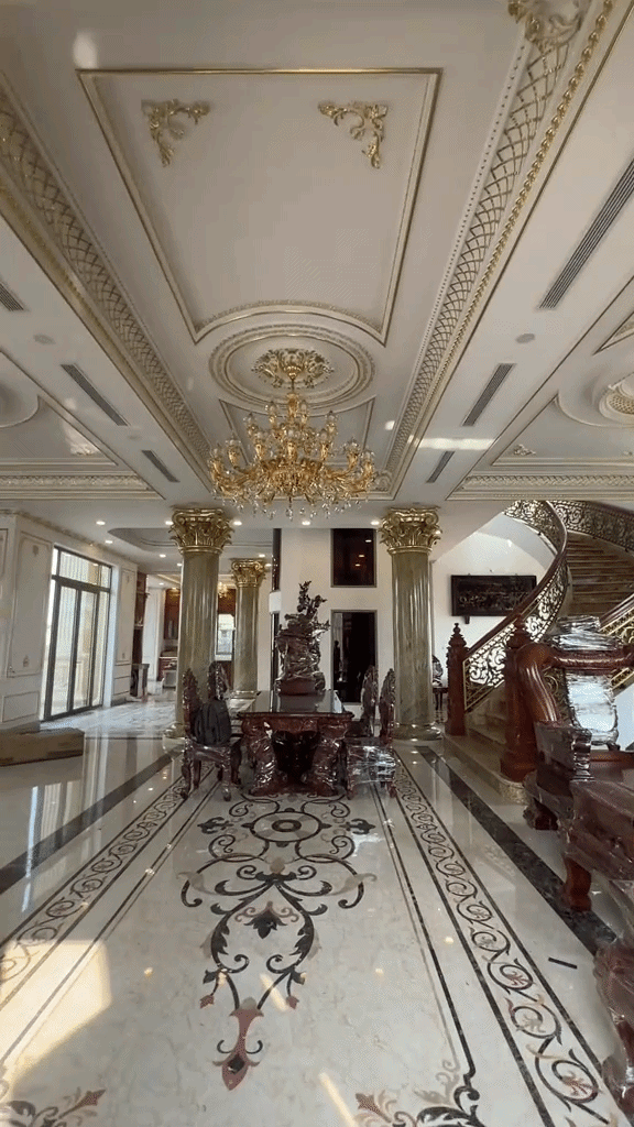 Bên trong lâu đài 200 tỷ của đại gia miền Tây- Ảnh 2.