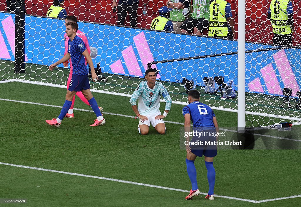Diễn biến Bồ Đào Nha 0-1 Croatia: VÀO RỒI! Cầu thủ 37 tuổi ghi bàn mở tỉ số cho Croatia - Ảnh 2.
