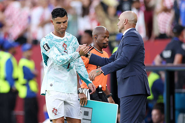 Vì sao Ronaldo bị thay ra ở phút 81 trận Bồ Đào Nha thắng kịch tính Croatia? - Ảnh 1.