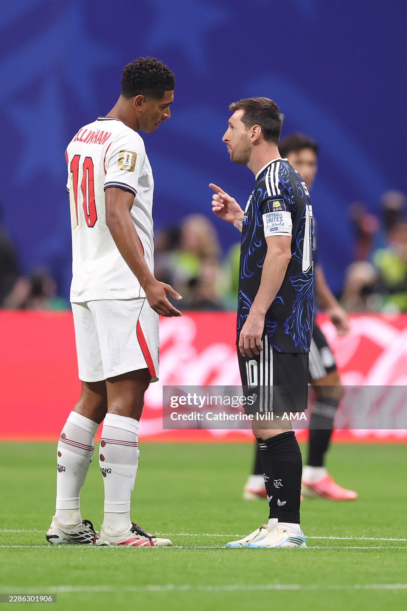 Đang viral: Messi và Bellingham