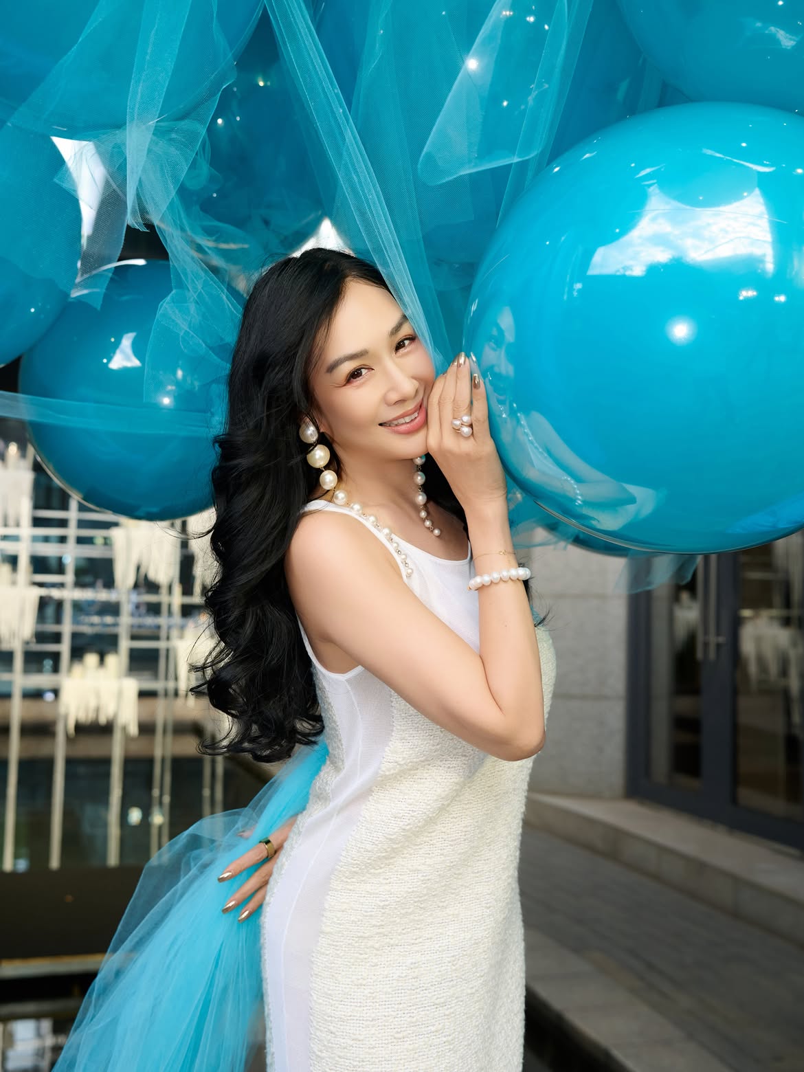 Mỹ nhân gốc Việt đẹp nhất châu Á: Lấy 3 chồng đẻ 3 con, U60 sành điệu không ai bằng - Ảnh 4.