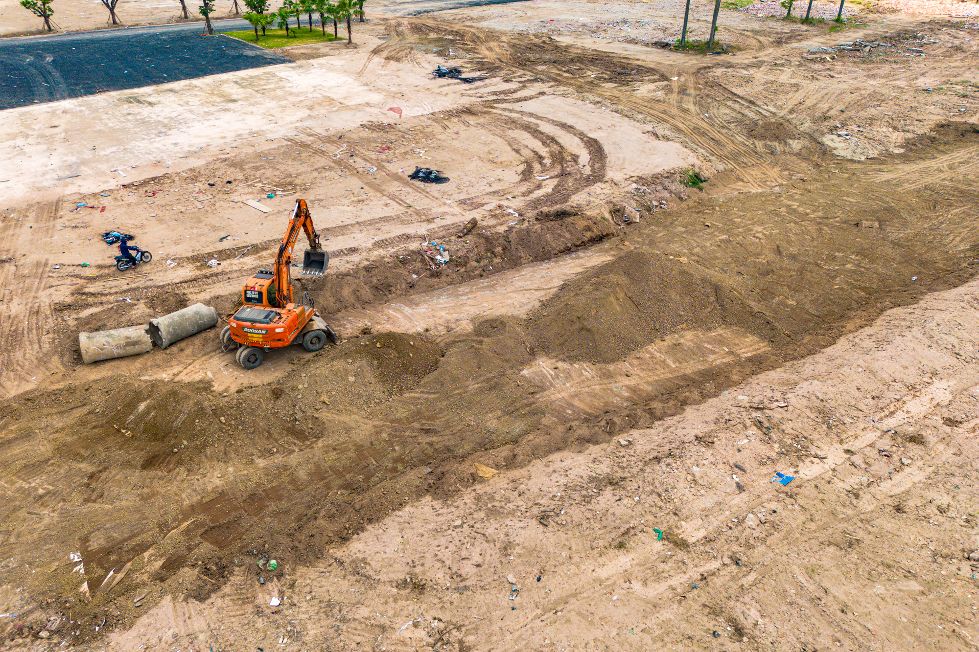 Toàn cảnh khu đất rộng 25 ha sắp trở thành dự án nhà ở cho thuê lớn bậc nhất Hà Nội: Sát vách Aeon Mall, cách trung tâm chỉ một cây cầu- Ảnh 4. Toàn cảnh khu đất rộng 25 ha sắp trở thành dự án nhà ở cho thuê lớn bậc nhất Hà Nội: Sát vách Aeon Mall, cách trung tâm chỉ một cây cầu- Ảnh 4.