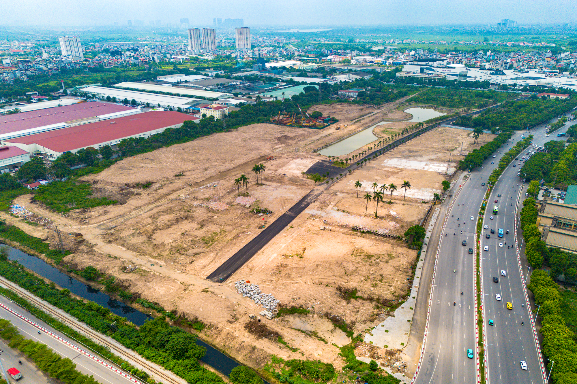 Toàn cảnh khu đất rộng 25 ha sắp trở thành dự án nhà ở cho thuê lớn bậc nhất Hà Nội: Sát vách Aeon Mall, cách trung tâm chỉ một cây cầu- Ảnh 9. Toàn cảnh khu đất rộng 25 ha sắp trở thành dự án nhà ở cho thuê lớn bậc nhất Hà Nội: Sát vách Aeon Mall, cách trung tâm chỉ một cây cầu- Ảnh 9.