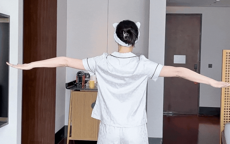 Bóc trần bí thuật trẻ mãi không già của "phú bà" Hồ Tịnh: Chỉ cần 3 phút mỗi sáng để thăng dương khí, da dẻ hồng hào- Ảnh 19.
