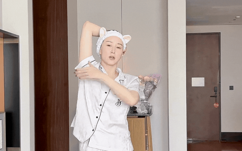 Bóc trần bí thuật trẻ mãi không già của "phú bà" Hồ Tịnh: Chỉ cần 3 phút mỗi sáng để thăng dương khí, da dẻ hồng hào- Ảnh 10.