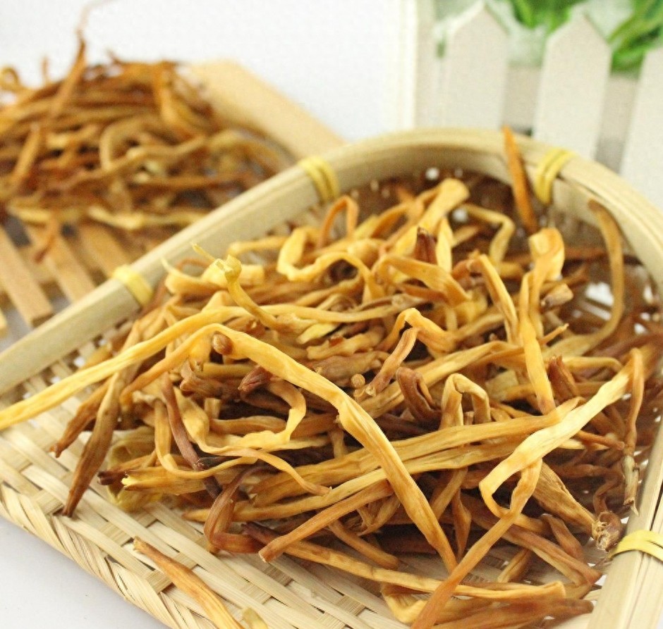 Luân phiên ăn 2 lần một tuần 4 món "rau bổ gan" ngon miệng này để thanh lọc gan, tốt thị lực và ngủ ngon suốt đêm- Ảnh 1.