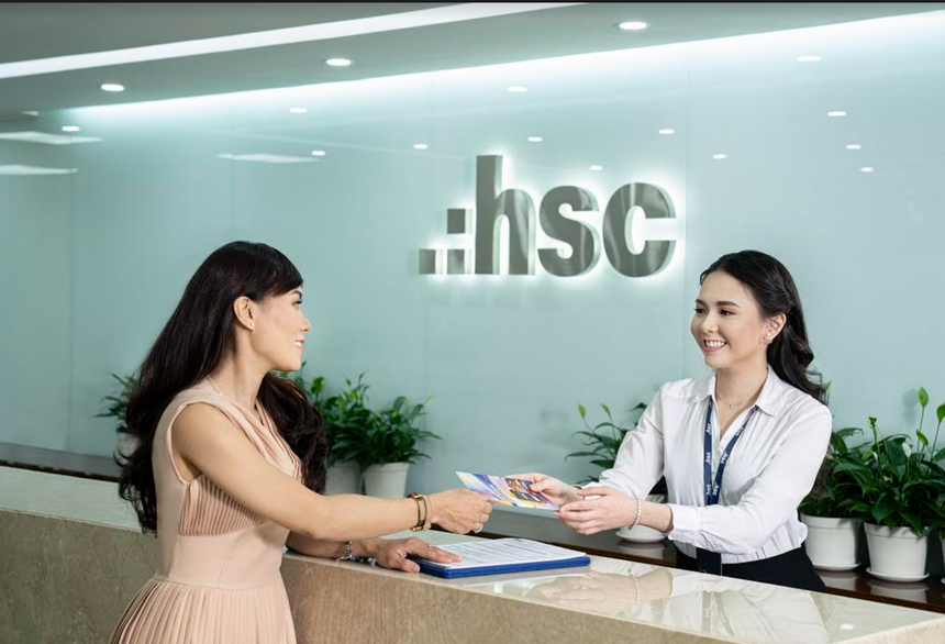 Người nội bộ của HSC đăng ký bán cổ phiếu HCM - Ảnh 1.