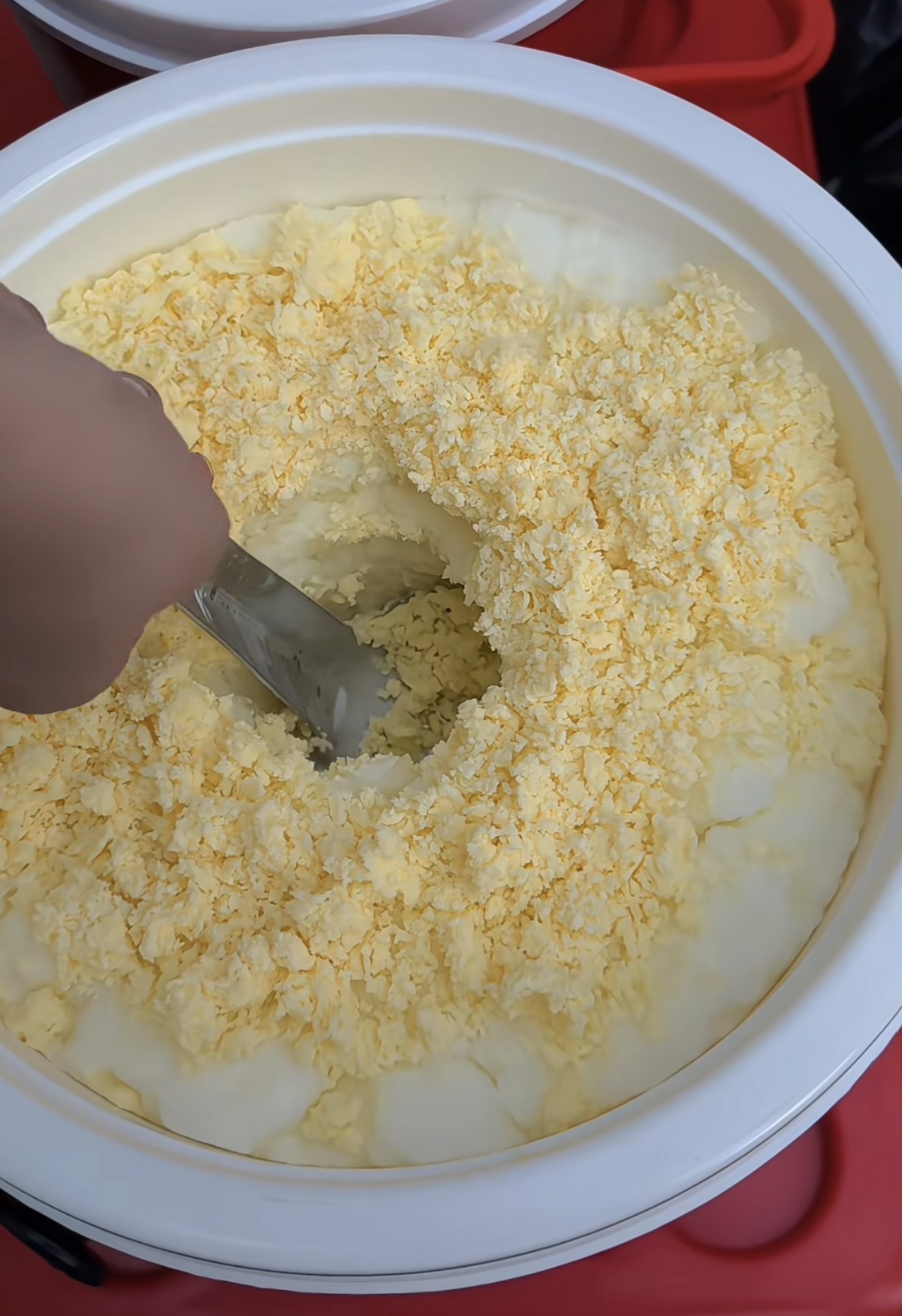 Quán sữa tuyết Vân Nam thà đổ bỏ 50 lít sữa chứ quyết không bán thêm, khách đợi 2 tiếng vẫn đành về tay không - Ảnh 12.