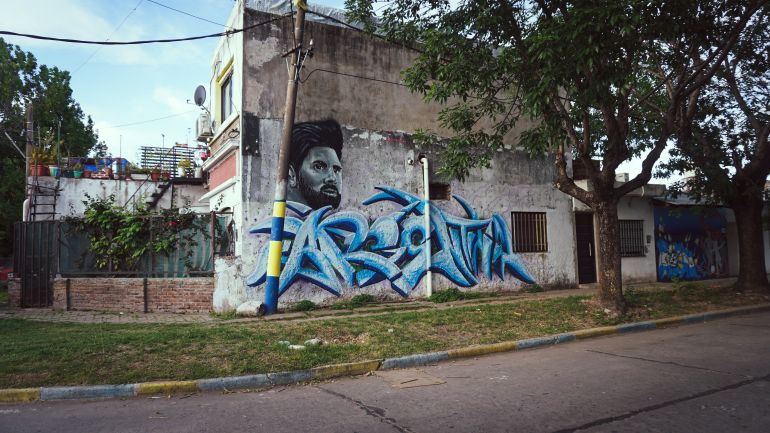 Căn nhà ở quê của Messi- Ảnh 8.