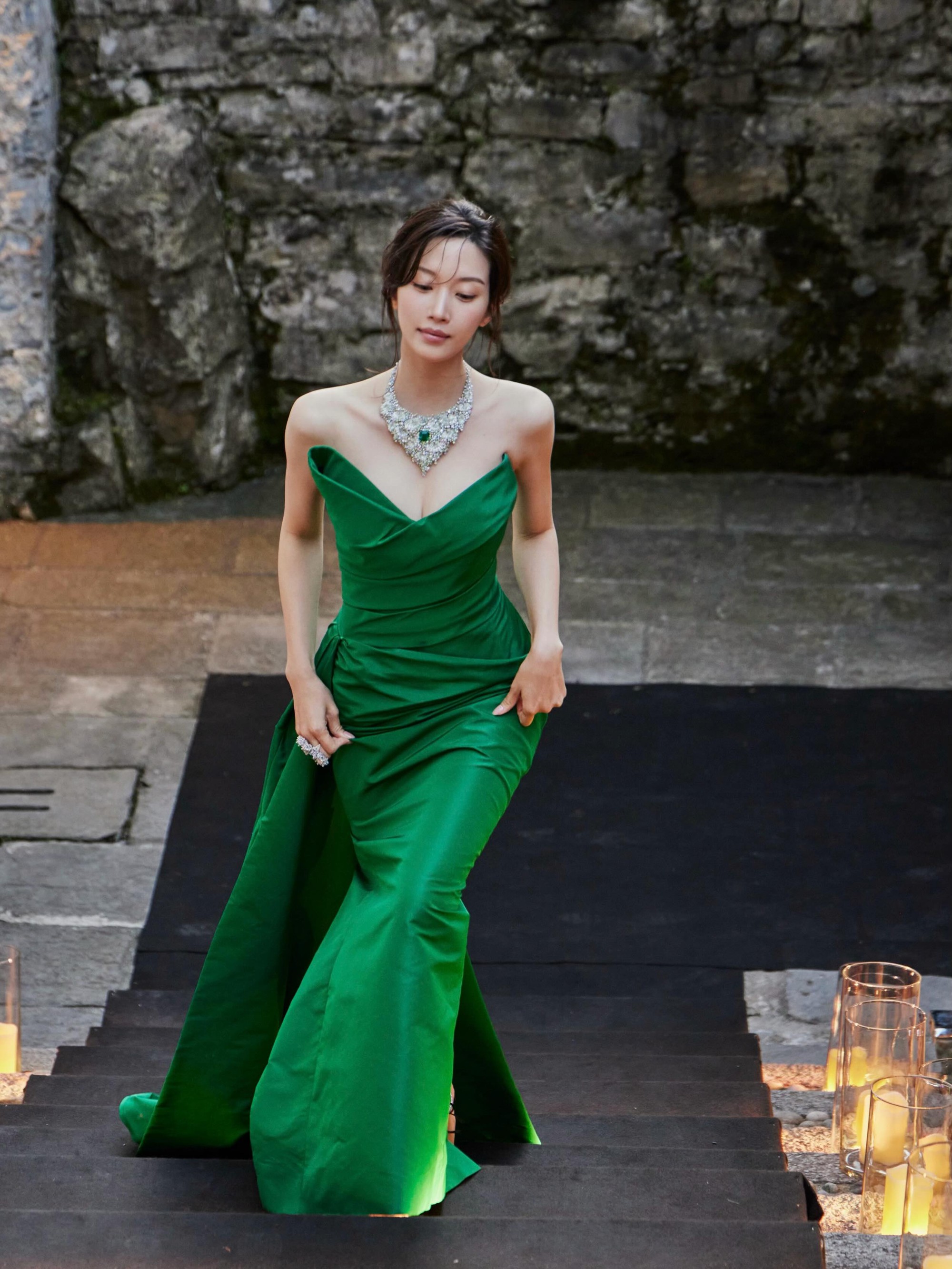 Moon Ga Young lộ diện sau nghi vấn tình cảm với Lee Jong Suk, không giấu được 1 điều- Ảnh 9.