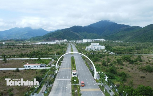 Đà Nẵng mở không gian kinh tế tầm thấp